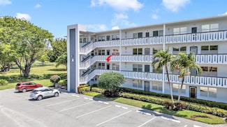 2002 Lyndhurst H, Deerfield Beach, FL 33442