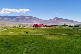 41 Carter Mountain Rd, Cody, WY 82414