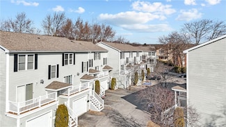 5 Morrill Ln Unit G, North Providence, RI 02904