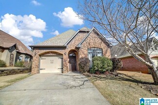 2048 Tudor Ln, Moody, AL 35004