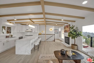 2144 Beech Knoll Rd, Los Angeles, CA 90046