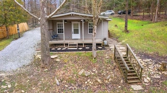 873 Buckeye Hills Rd, Falmouth, KY 41040