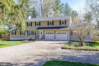 257 Riverside Dr, Princeton, NJ 08540