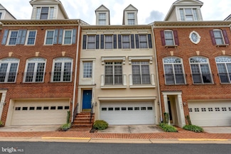 7425 Seneca Ridge Dr, McLean, VA 22102
