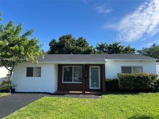 2843 Dewey St, Hollywood, FL 33020