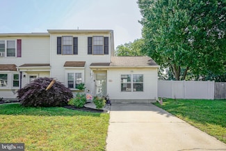 55 Cherry Cir, Blackwood, NJ 08012