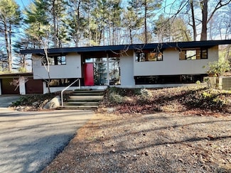 12 White Pine Ln, Lexington, MA 02421