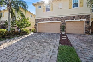 9456 SW Merlin Ct, Stuart, FL 34997