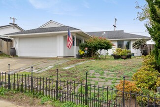 4088 Stardust Rd, Lompoc, CA 93436