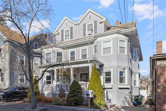 24 University Ave Unit 2, Providence, RI 02906