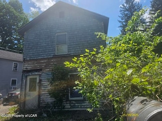 24 Race St, Mehoopany, PA 18629
