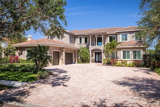 898 Skye Ln, Palm Harbor, FL 34683
