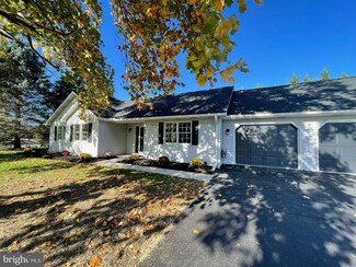 201 Hamilton Ave, Greencastle, PA 17225