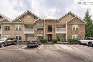 190 Eli Hartley Dr Unit 109, Boone, NC 28607