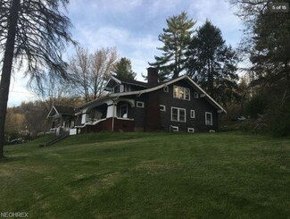 23101 W 23rd St, Bellaire, OH 43906