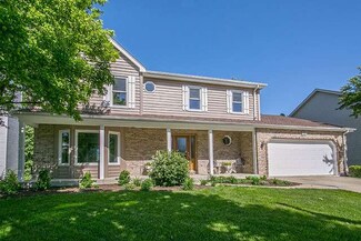 300 Millington Ln, Aurora, IL 60504