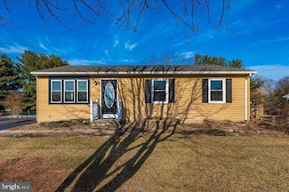 127 Sunset Ave, Williamsport, MD 21795
