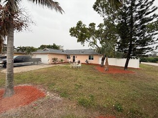 10820 Bonita Dr, Bonita Springs, FL 34135