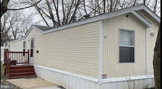 43 Maple Hill Dr, Port Deposit, MD 21904