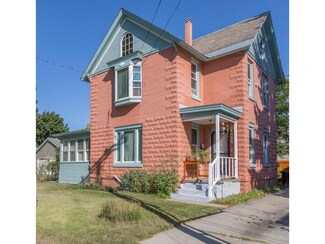 39 Franklin St, Winooski, VT 05404