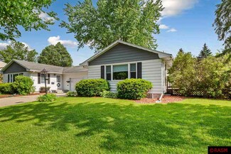 1703 Fair St, Mankato, MN 56001