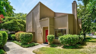 902 Vanderbilt Way, Sacramento, CA 95825