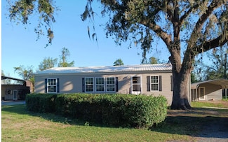 698 SE Balboa Dr, Madison, FL 32340
