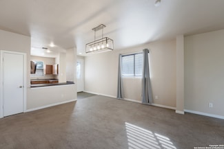 13402 Solar Crest, San Antonio, TX 78245