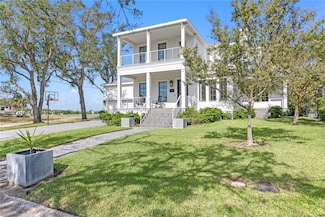 5811 Mariner St, Tampa, FL 33609