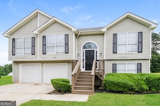 1192 Berryhill Dr, Lithonia, GA 30058
