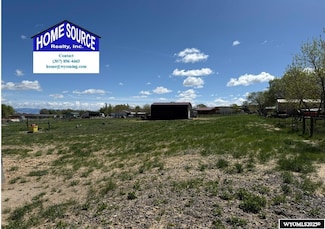 51 Farview Cir, Riverton, WY 82501