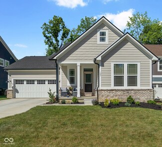 107 Thomas Point Dr, Fortville, IN 46040