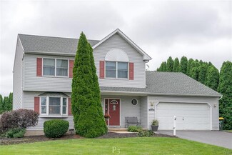306 Farmview Rd, Nazareth, PA 18064