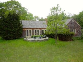 24 Woodbury St, South Hamilton, MA 01982