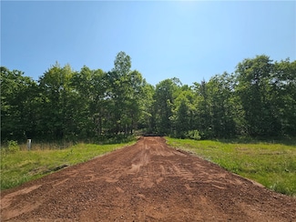 000 Williams Rd, Shell Lake, WI 54871