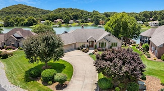 136 Oostagala Dr, Loudon, TN 37774