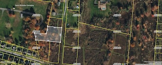 5 Landor Ln, Colonie, NY 12047