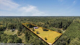 428 Shocco Springs Rd, Warrenton, NC 27589