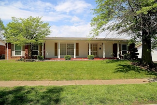 3835 Greengrass Dr, Florissant, MO 63033