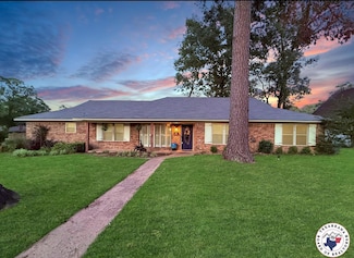 6010 Shadyside Ln, Texarkana, TX 75503