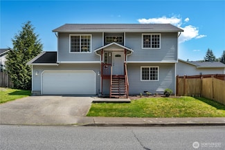 201 Hemming Way, Granite Falls, WA 98252