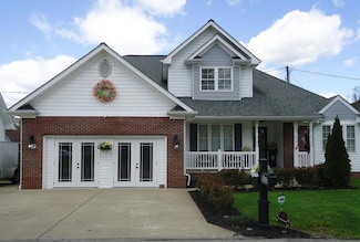 111 Richmond St, Paintsville, KY 41240