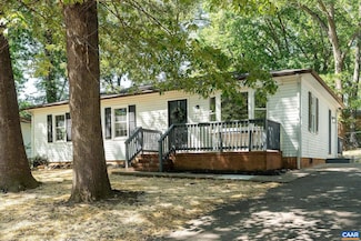 108 Middlesex Dr, Charlottesville, VA 22901
