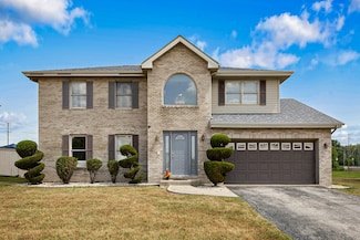 4822 Bay View Dr, Richton Park, IL 60471