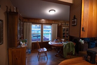 227 Green River Rd Unit 1, Greenfield, MA 01301