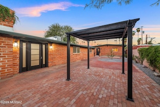 3680 E Baker Place, Tucson, AZ 85716