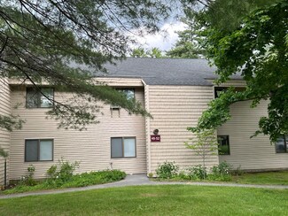 50 Bayberry Ln, South Burlington, VT 05403