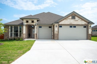 1027 Winchester Dr, Nolanville, TX 76559