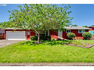 1784 Brentwood Ave, Eugene, OR 97404