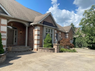 3475 Torrey Pines Dr, Akron, OH 44333